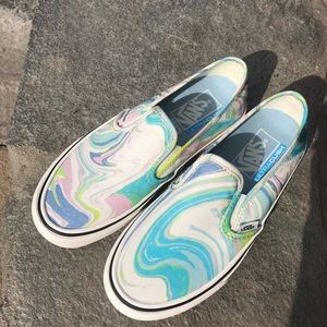 Vans tie dye. Never worn